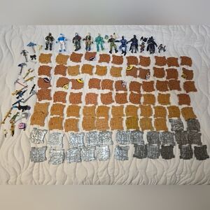 123 Piece Fortnite Wall Building And Action Figure Set With‎ Accessories